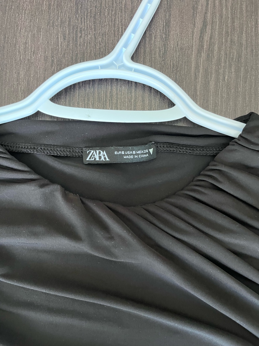Zara Black Long-Sleeve Ruched Top - Picture 5 of 6